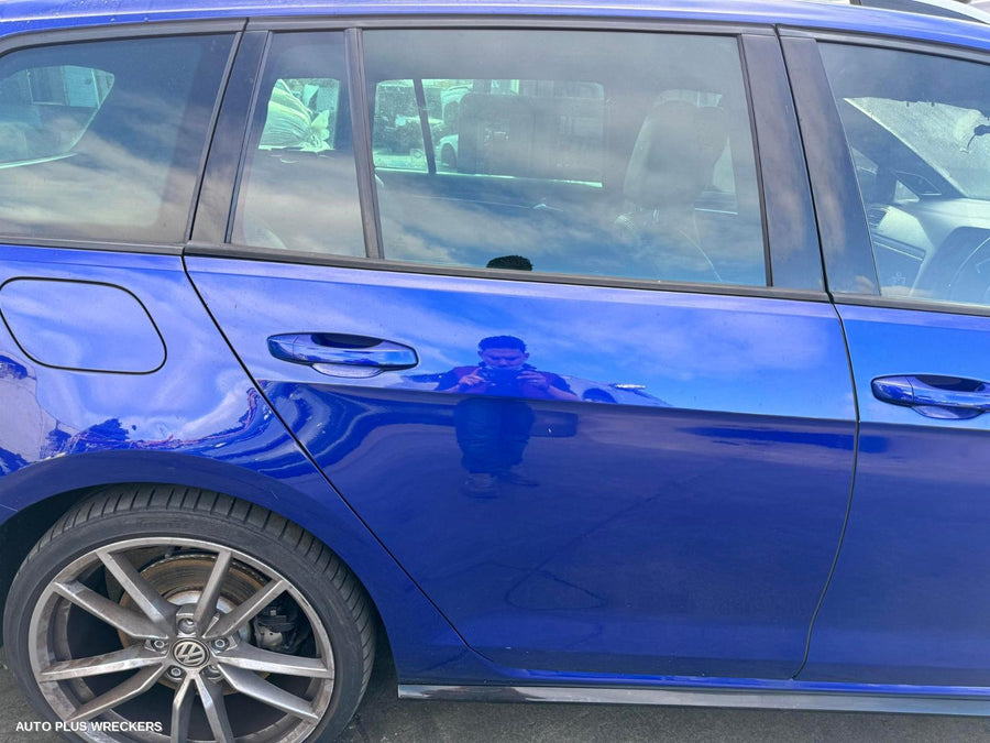 2013-2020 Volkswagen Golf Right Rear Door Window