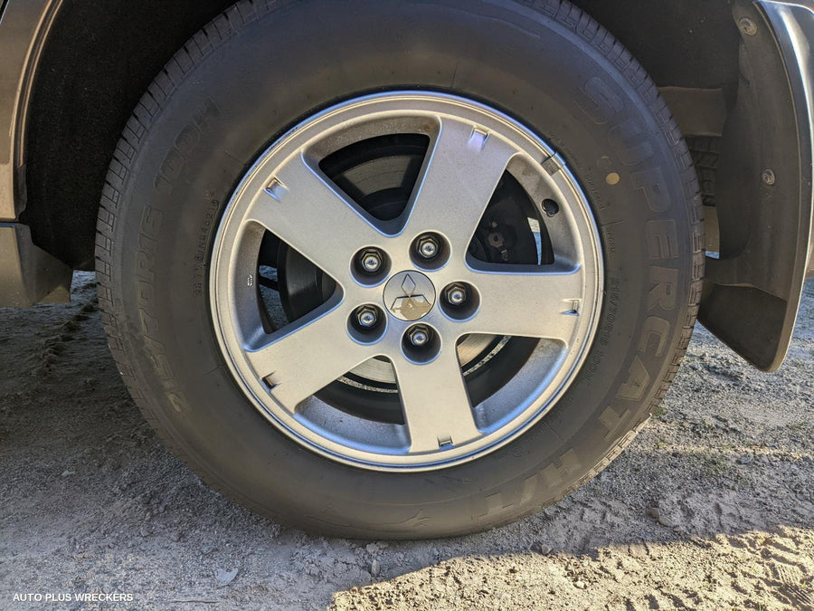 2011 Mitsubishi Outlander Left Door Mirror