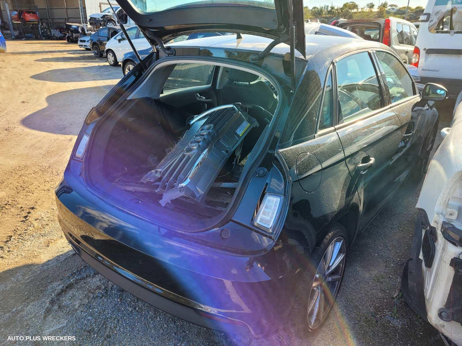 2017 AUDI A1 LEFT DOOR MIRROR