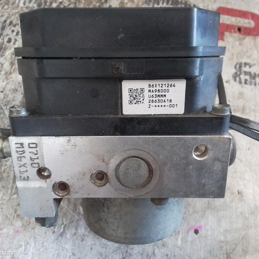 2003-2007 Nissan Xtrail Abs Pump Modulator