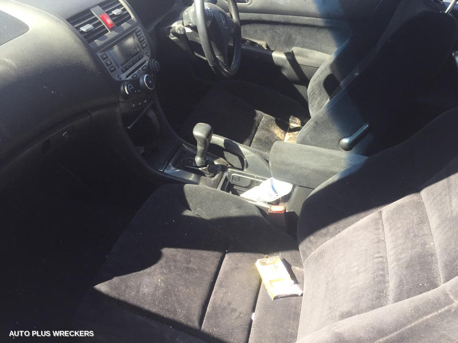 2003 Honda Accord Left Taillight