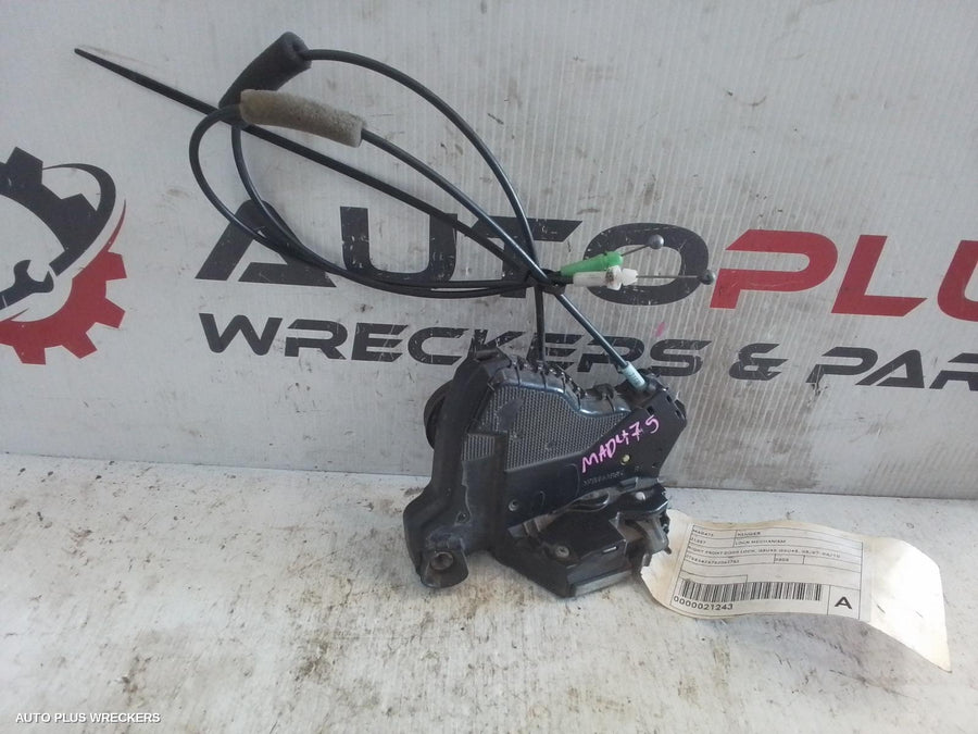 2007-2010 Toyota Kluger Door Boot Gate Lock