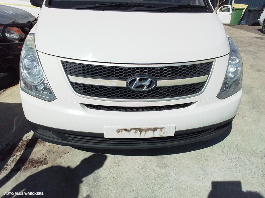 2011 Hyundai Iload/imax Right Door Mirror