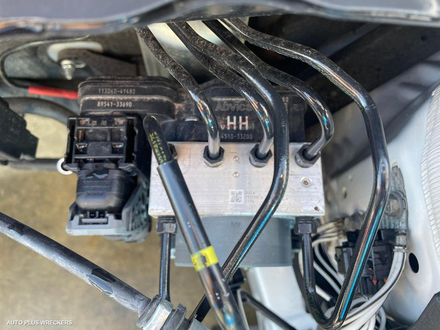 2020 Toyota Camry Abs Pump Modulator