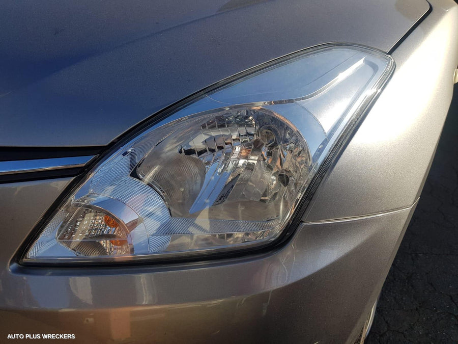 2016 Suzuki Baleno Right Front Door Window