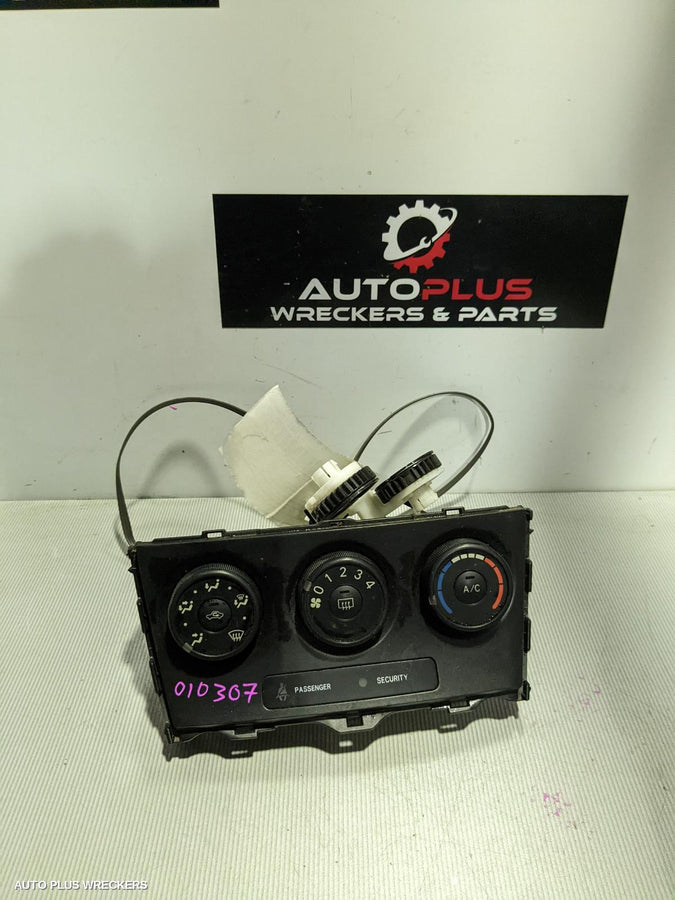 2011 Toyota Corolla Heater Ac Controls
