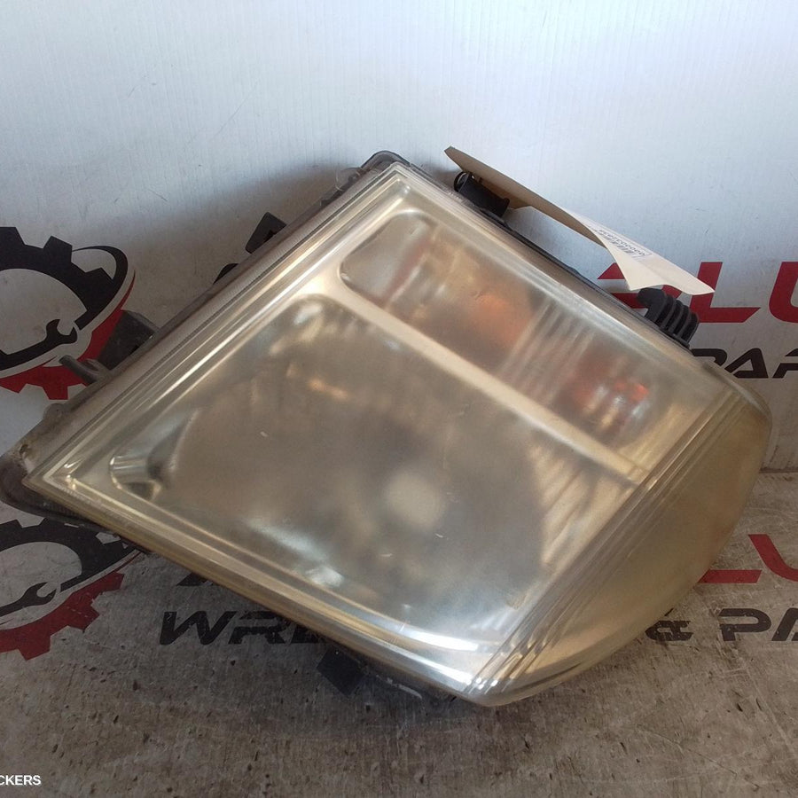 2005-2007 Nissan Pathfinder Left Headlamp