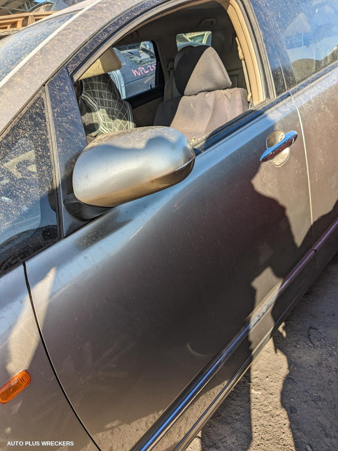 2005 Honda Odyssey Right Guard