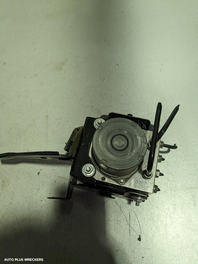 2017 Audi A1 Abs Pump Modulator