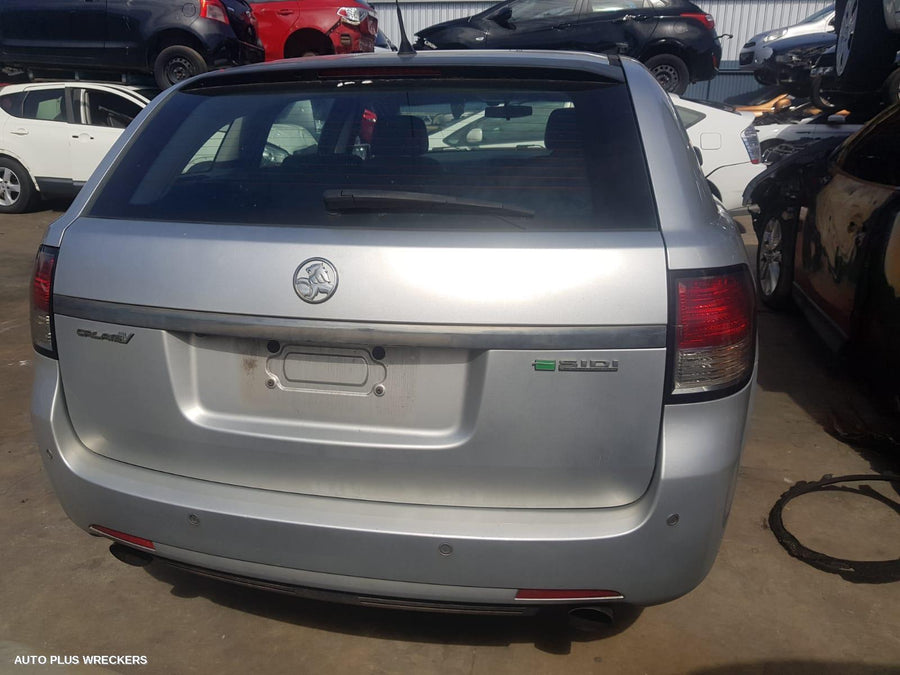 2010 Holden Commodore Right Headlamp