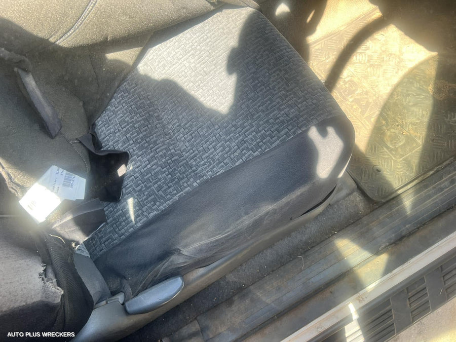 2007 TOYOTA PRADO LEFT REAR DOOR SLIDING