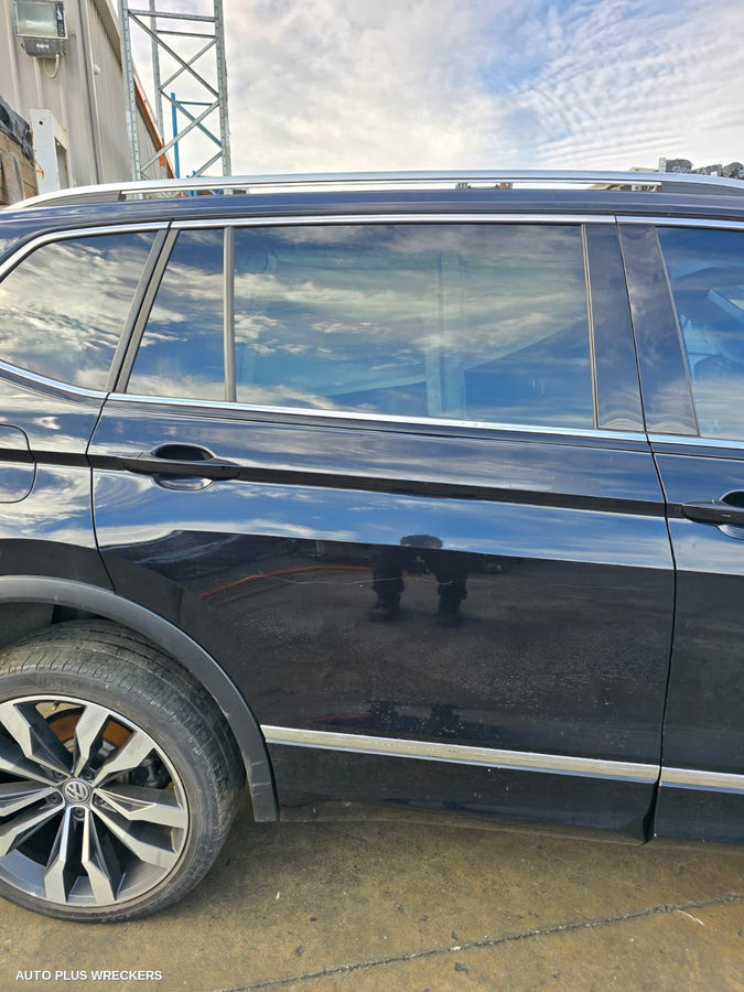 2018-2024 Volkswagen Tiguan Door Boot Gate Lock