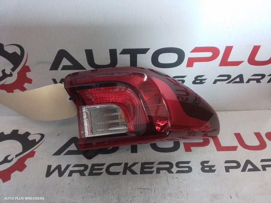 2021 Kia Stonic Left Taillight