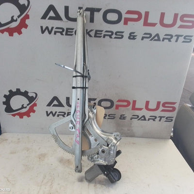 2014 Toyota Landcruiser Left Front Window Reg Motor