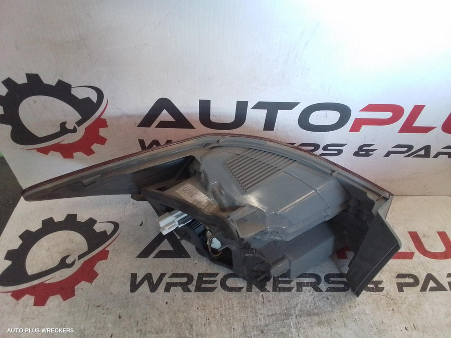 2010 Kia Cerato Right Taillight