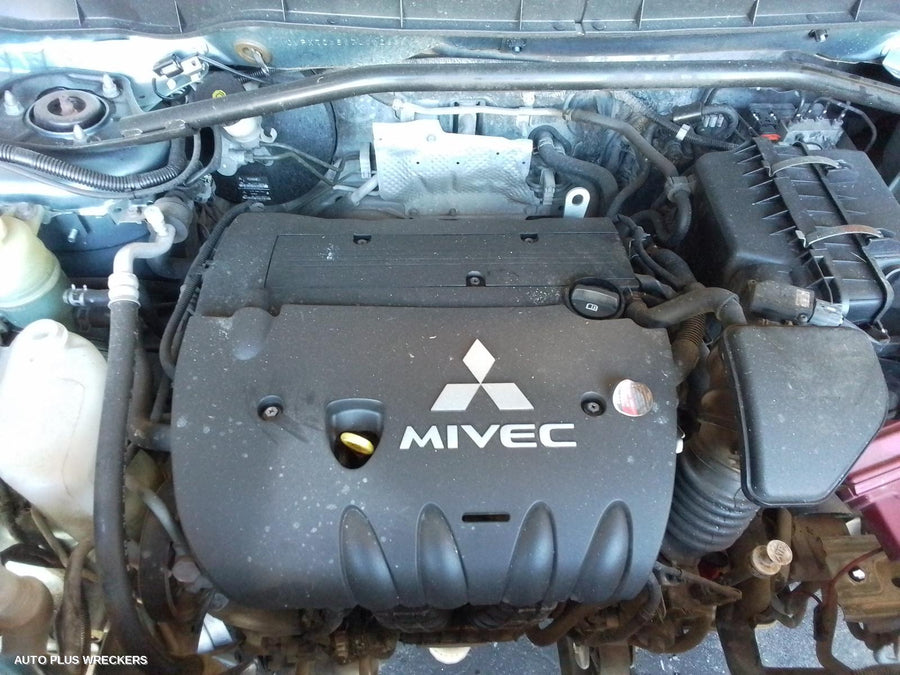 2006 Mitsubishi Outlander Bonnet