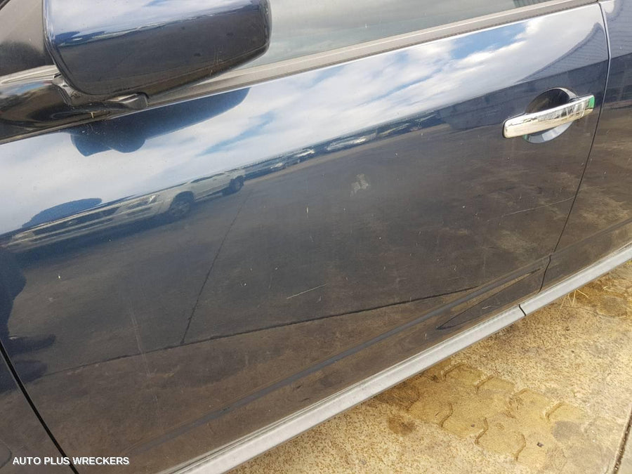 2006 Nissan Murano Right Rear Door Sliding