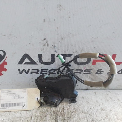 2014 Toyota Aurion Door Boot Gate Lock