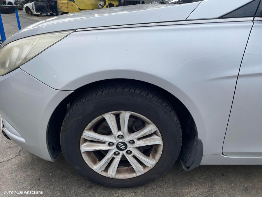 2012 Hyundai I45 Grille