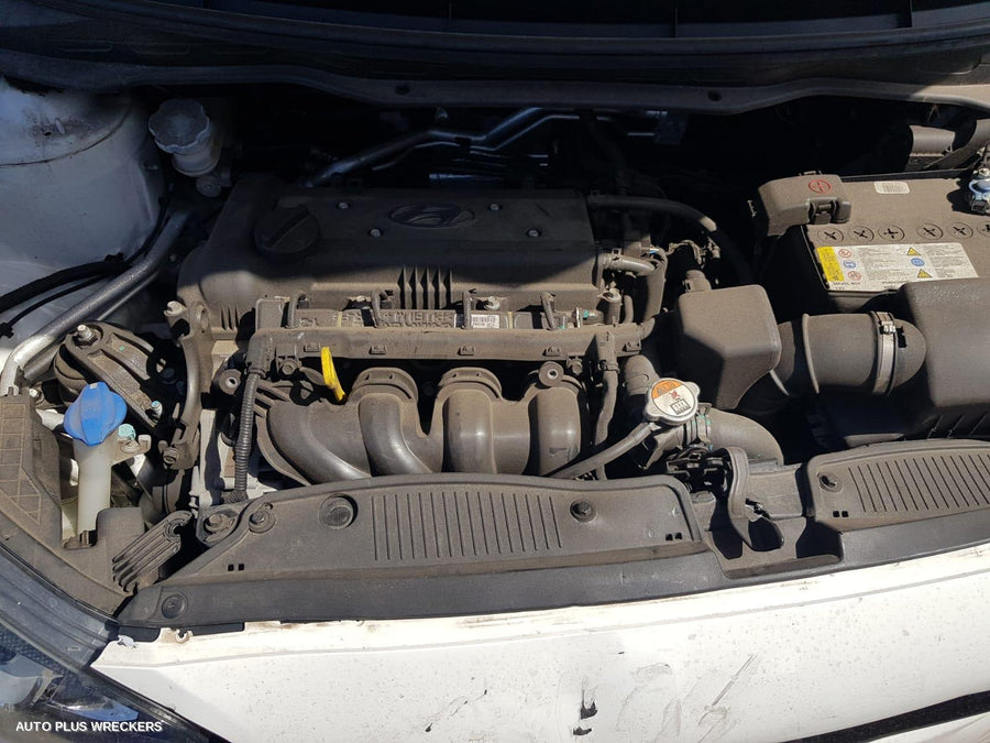 2014 Hyundai I20 Left Front Door Window