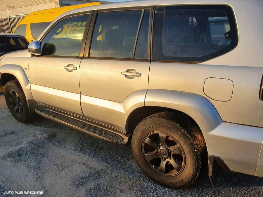 2003 Toyota Prado Door Boot Gate Lock