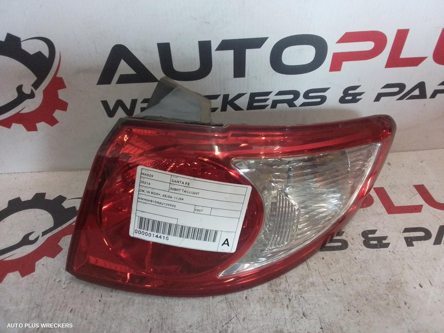 2007 Hyundai Santa Fe Right Taillight