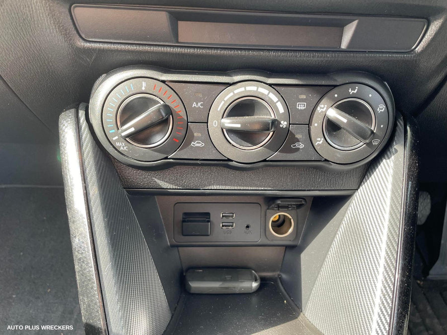 2018 Mazda 2 Radio Cd Dvd Sat Tv