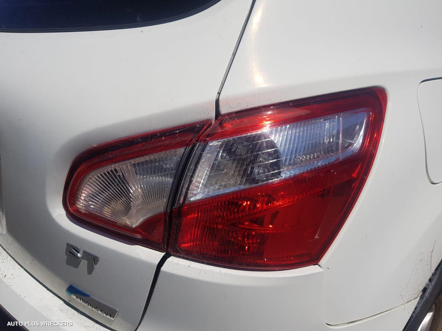 2012 Nissan Dualis Air Cleaner Box