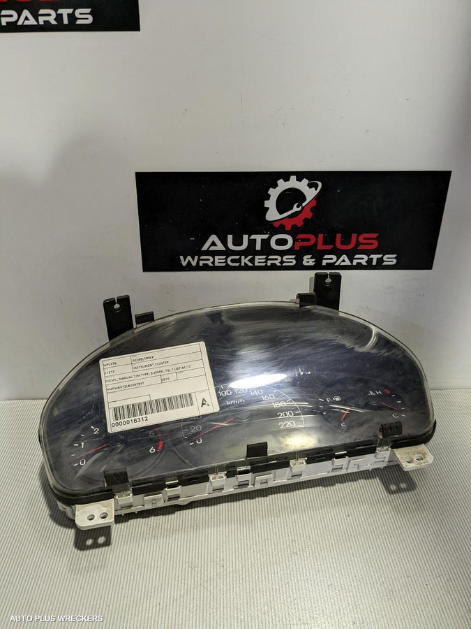 2010 Hyundai Iload/imax Instrument Cluster
