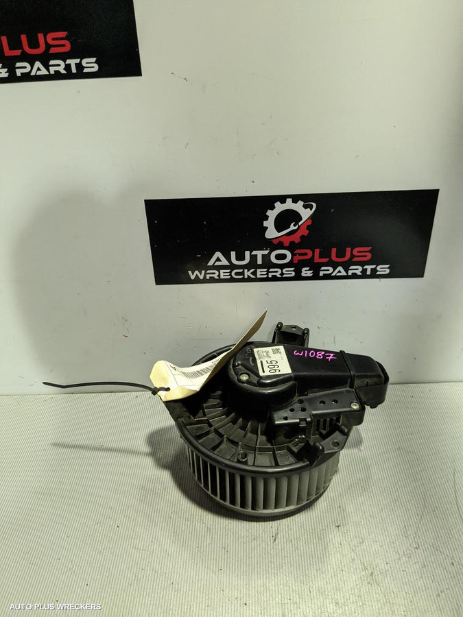 2010 Toyota Prado Heater Fan Motor
