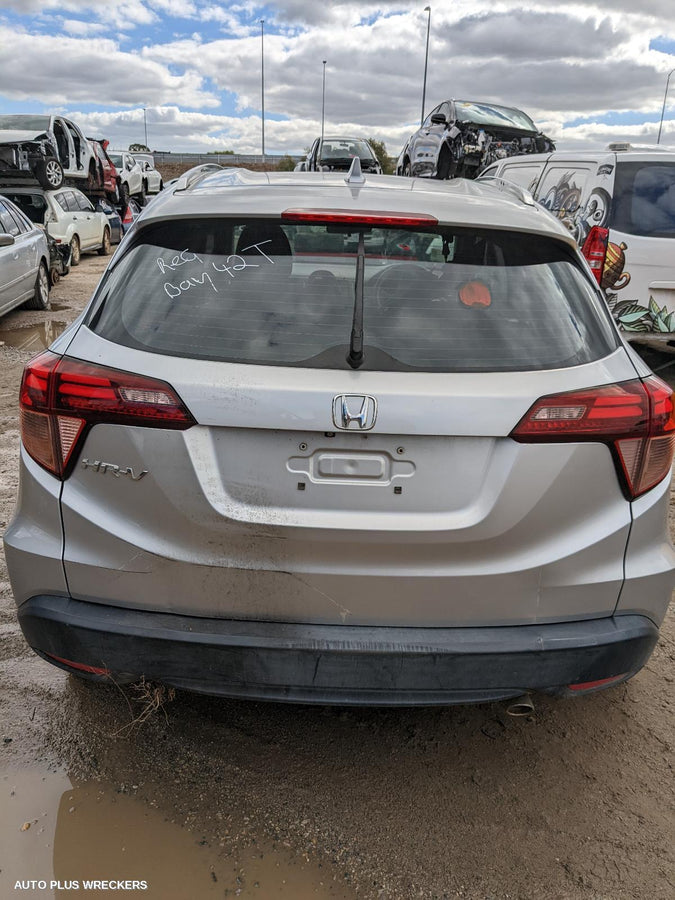 2015 Honda Hrv Left Taillight