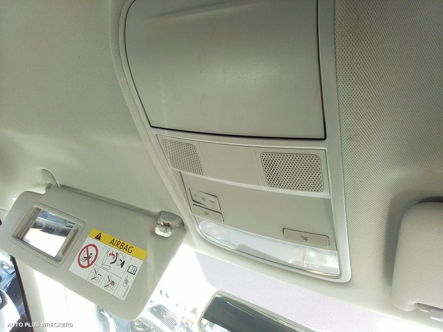 2014 Skoda Octavia Right Rear Door Window