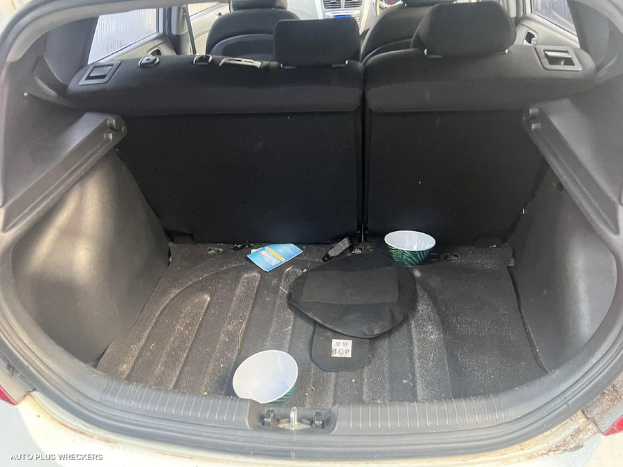 2011 Hyundai Accent Alternator