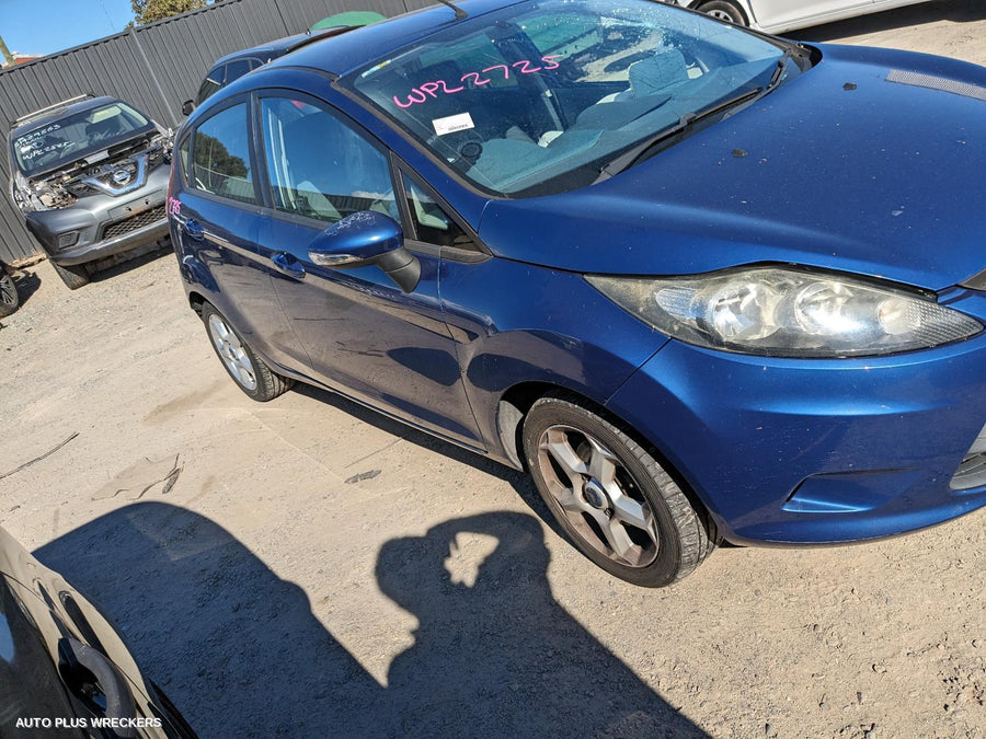 2010 Ford Fiesta Left Front Door Window