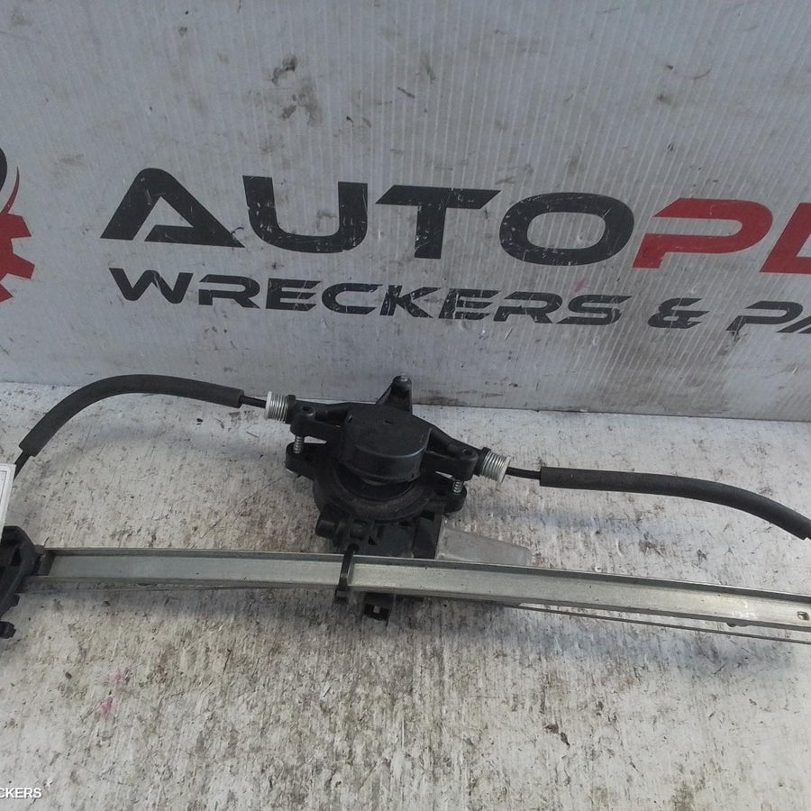 2012-2016 Mazda Cx5 Right Rear Wnd Reg Motor