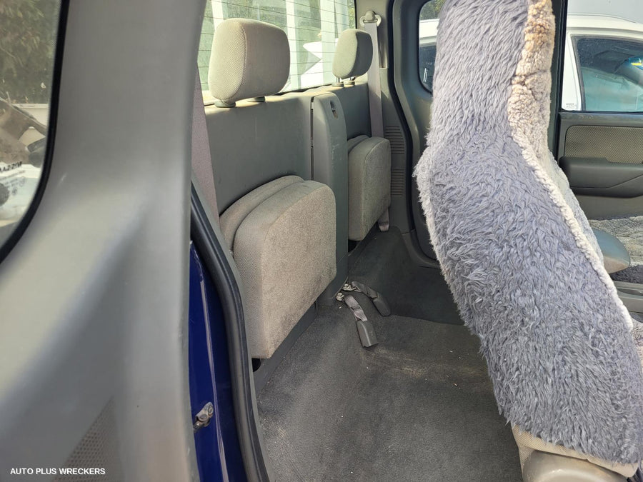 2009 Nissan Navara Right Door Mirror