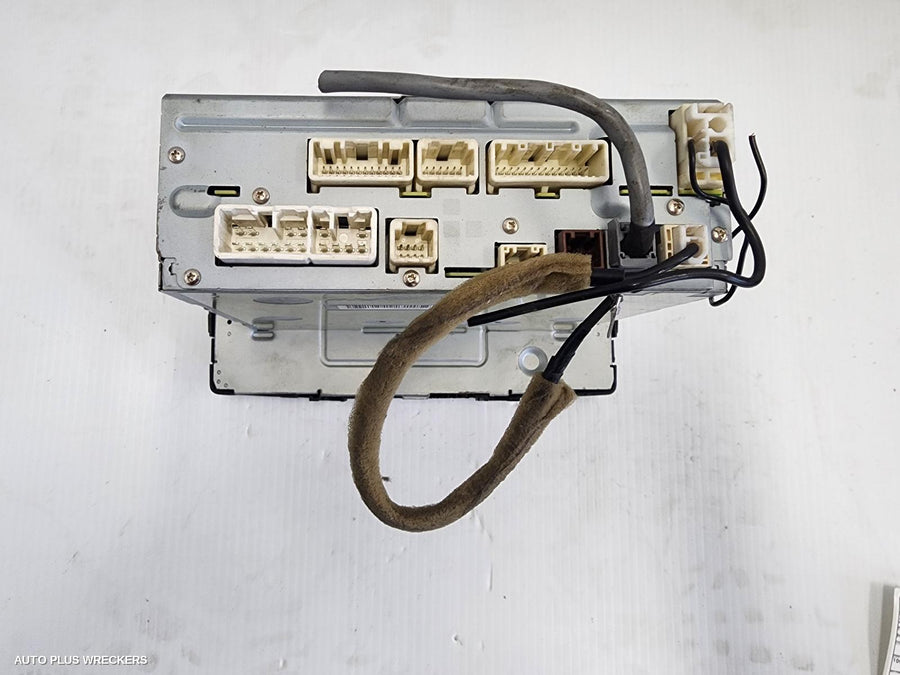 2015 Toyota Hilux Radio Cd Dvd Sat Tv