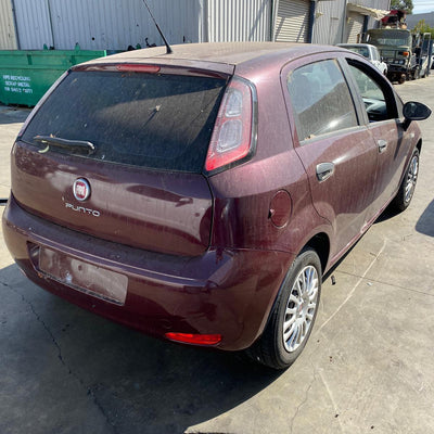 2013-2015 Fiat Punto Fan