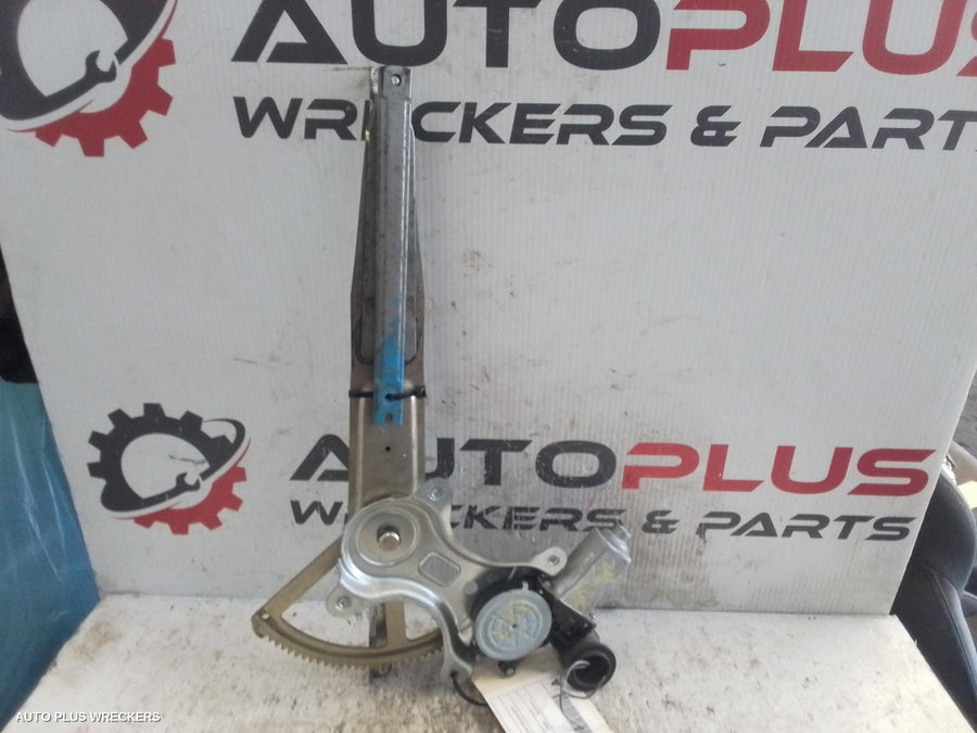 2001-2007 Toyota Kluger Left Front Window Reg Motor