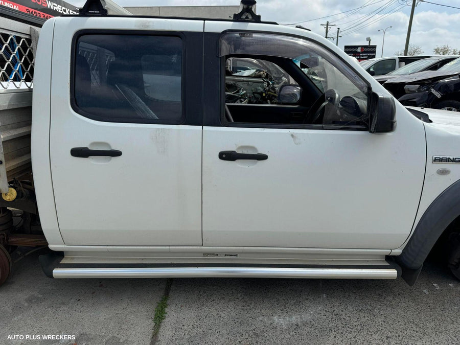 2009 Ford Ranger Left Rear Door Sliding