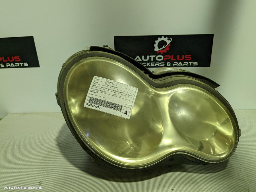 2004 Mercedes C Class Right Headlamp