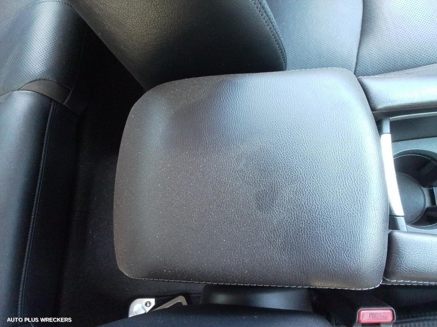 2018 Mazda 3 Left Driveshaft