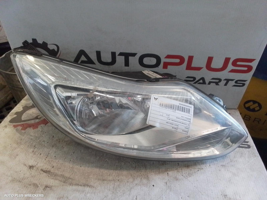 2014 Ford Focus Right Headlamp