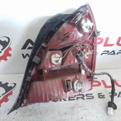 2001 Hyundai Elantra Left Taillight