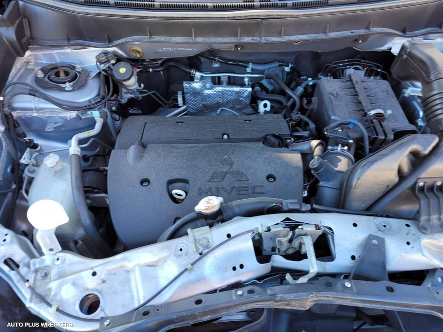 2015 Mitsubishi Asx Rear Garnish