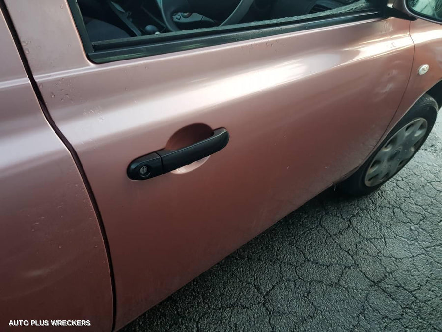 2009 NISSAN MICRA ANTENNA