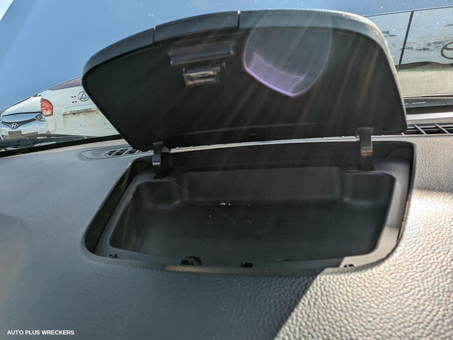2015 Holden Cruze Left Rear Door Sliding