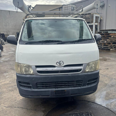 2006 Toyota Hiace Washer Bottle