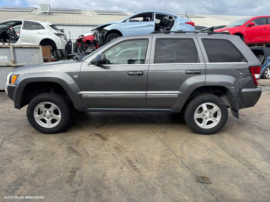 2007 Jeep Grandcherokee Right Front Lower Control Arm