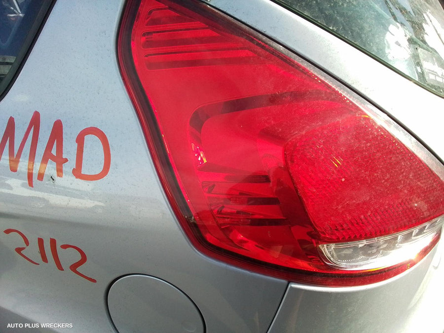 2014 Ford Fiesta Right Taillight